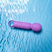 Load image into Gallery viewer, Maia Dolly Purple