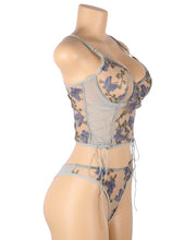 Load image into Gallery viewer, Purple Butterfly Embroidery Set (16-18) 3xl