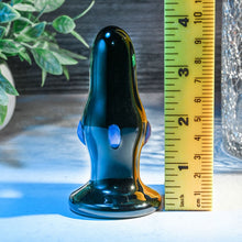 Load image into Gallery viewer, Rear Rocker Vibrating Glass Plug