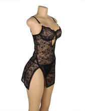 Load image into Gallery viewer, Black Lace Chemise W/underwire (12-14) Xl