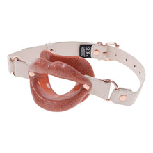 Load image into Gallery viewer, Sex & Mischief Peaches N Creame Silicone Lips