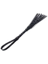 Load image into Gallery viewer, Velvet Noir Chain Flogger