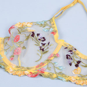 Floral Yellow Embroidery Garter Set (12-14) Xl