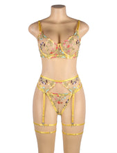 Load image into Gallery viewer, Floral Yellow Embroidery Garter Set (8-10) M
