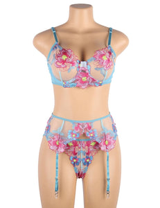 Floral Embroidery Garter Bra Set (16-18)3xl