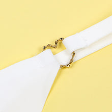 Load image into Gallery viewer, Seamless Panty White W/ Heart (14-16) 2xl
