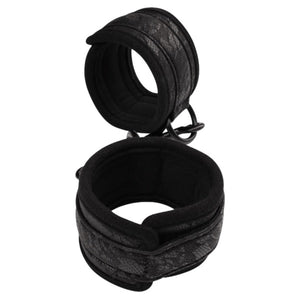 Behave! Tempt Him Hand Cuffs Black