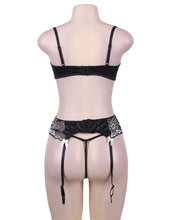 Load image into Gallery viewer, Black Open Bust Bra Set (20-22) 5xl
