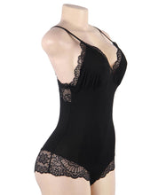 Load image into Gallery viewer, Charming Black Lace Teddy (20-22) 5xl
