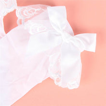 Load image into Gallery viewer, White Ruffle Ankle Socks With Bow
