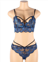 Load image into Gallery viewer, Blue Lace Cross Strap Bra Set  (12-14) Xl
