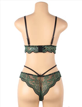 Load image into Gallery viewer, Green Lace Cross Strap Bra Set  (12-14) Xl

