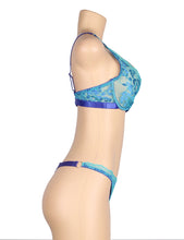 Load image into Gallery viewer, Blue Floral Lace Underwire Set (20-22) 5xl
