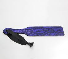 Load image into Gallery viewer, Lace Paddle - Purple
